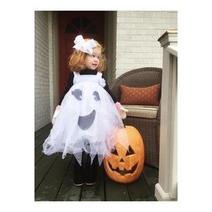 Ghost costume
